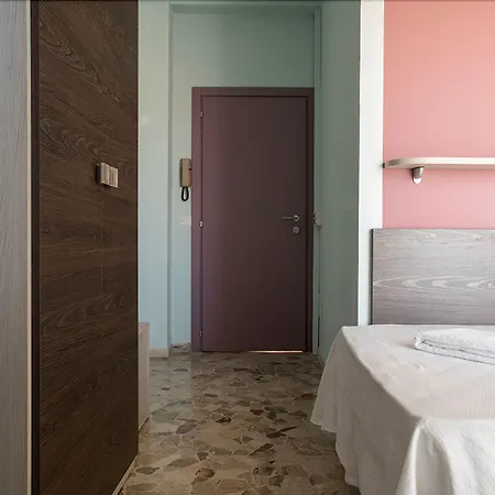 Отель Mirage Беллария-Иджеа-Марина