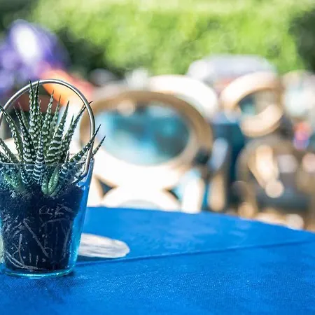 Mirage Отель 3*