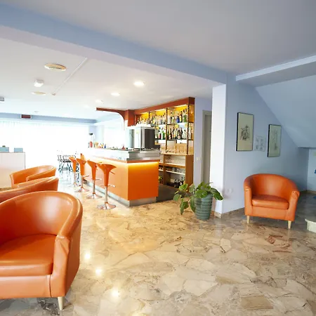 Mirage Hotel