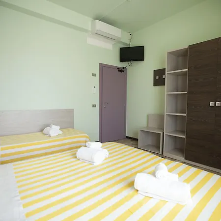 Mirage Szálloda 3*