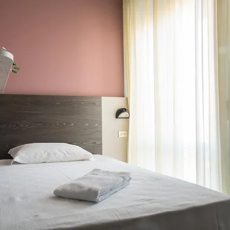 Hotel Mirage 3*