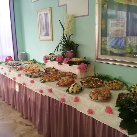 Mirage Szálloda 3*