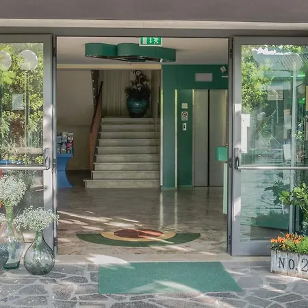 호텔 Mirage 벨레지아아지마리나