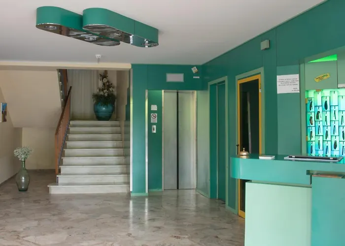 幻影酒店 酒店 3*